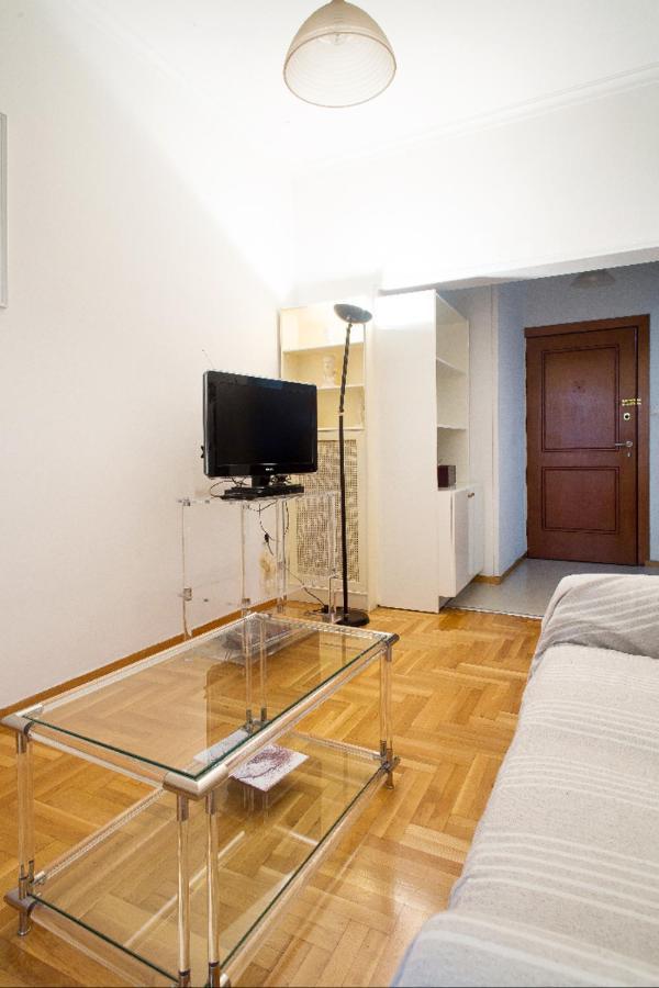 Flat In Central Athens - Pangrati Esterno foto