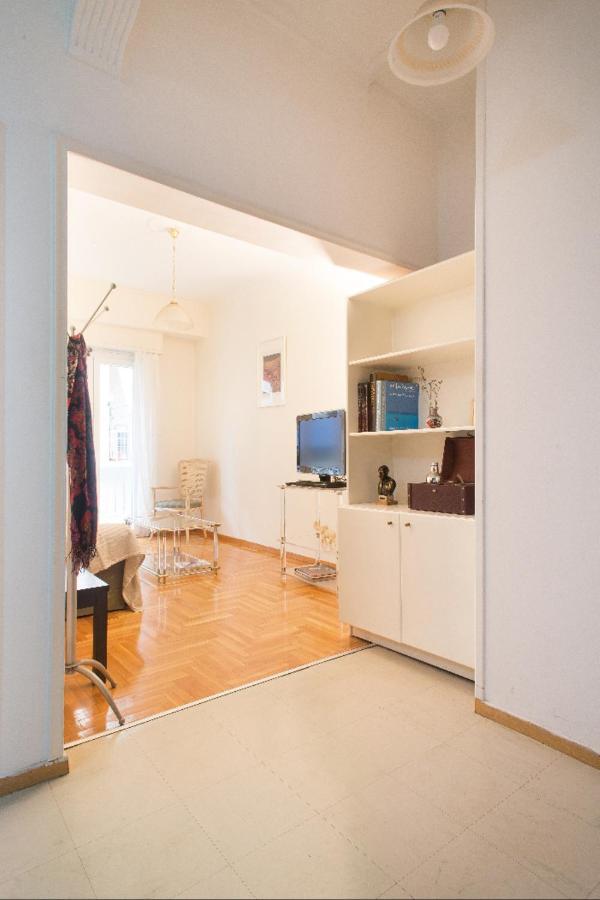Flat In Central Athens - Pangrati Esterno foto
